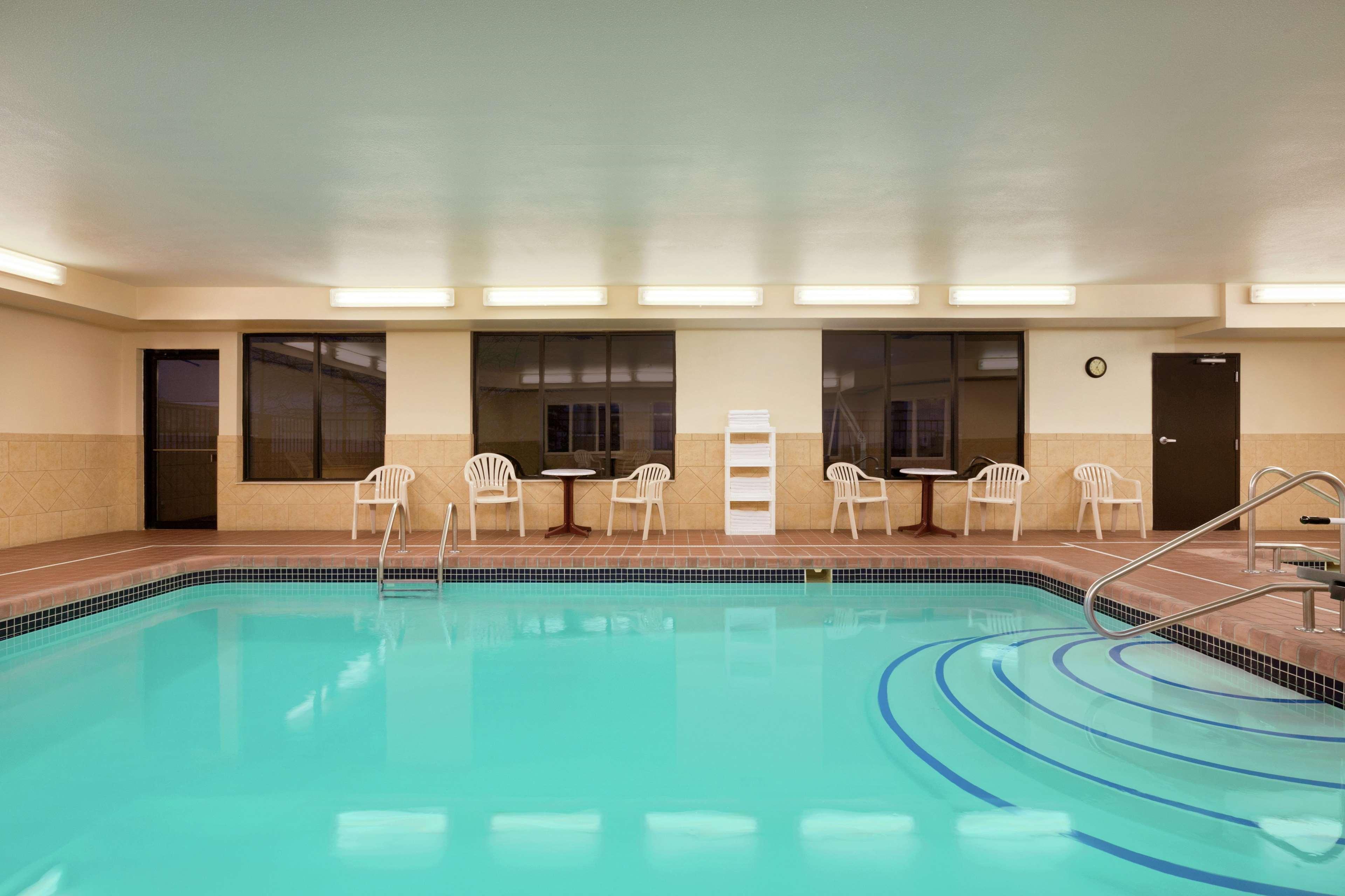 Hampton Inn Longmont Dış mekan fotoğraf