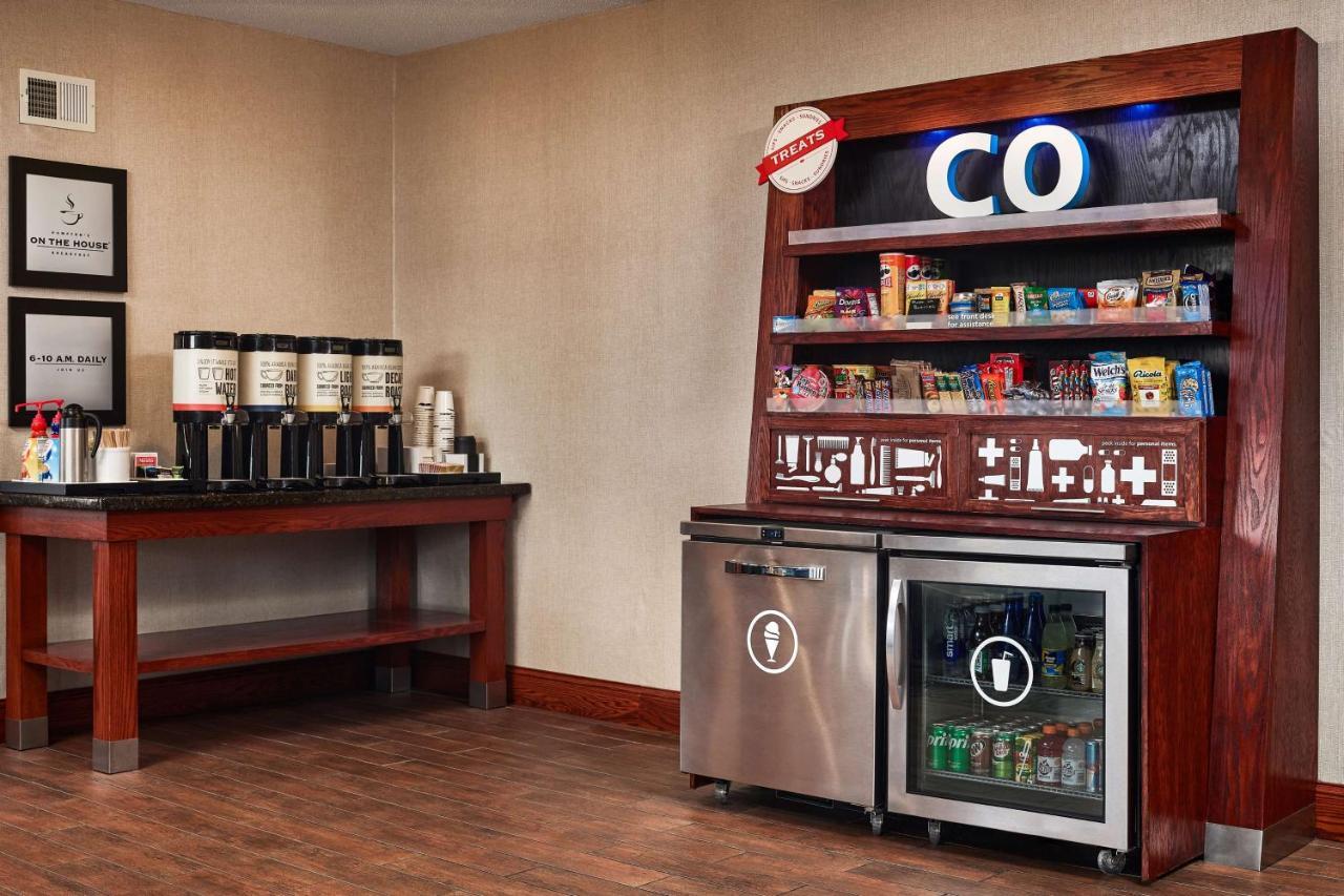 Hampton Inn Longmont Dış mekan fotoğraf
