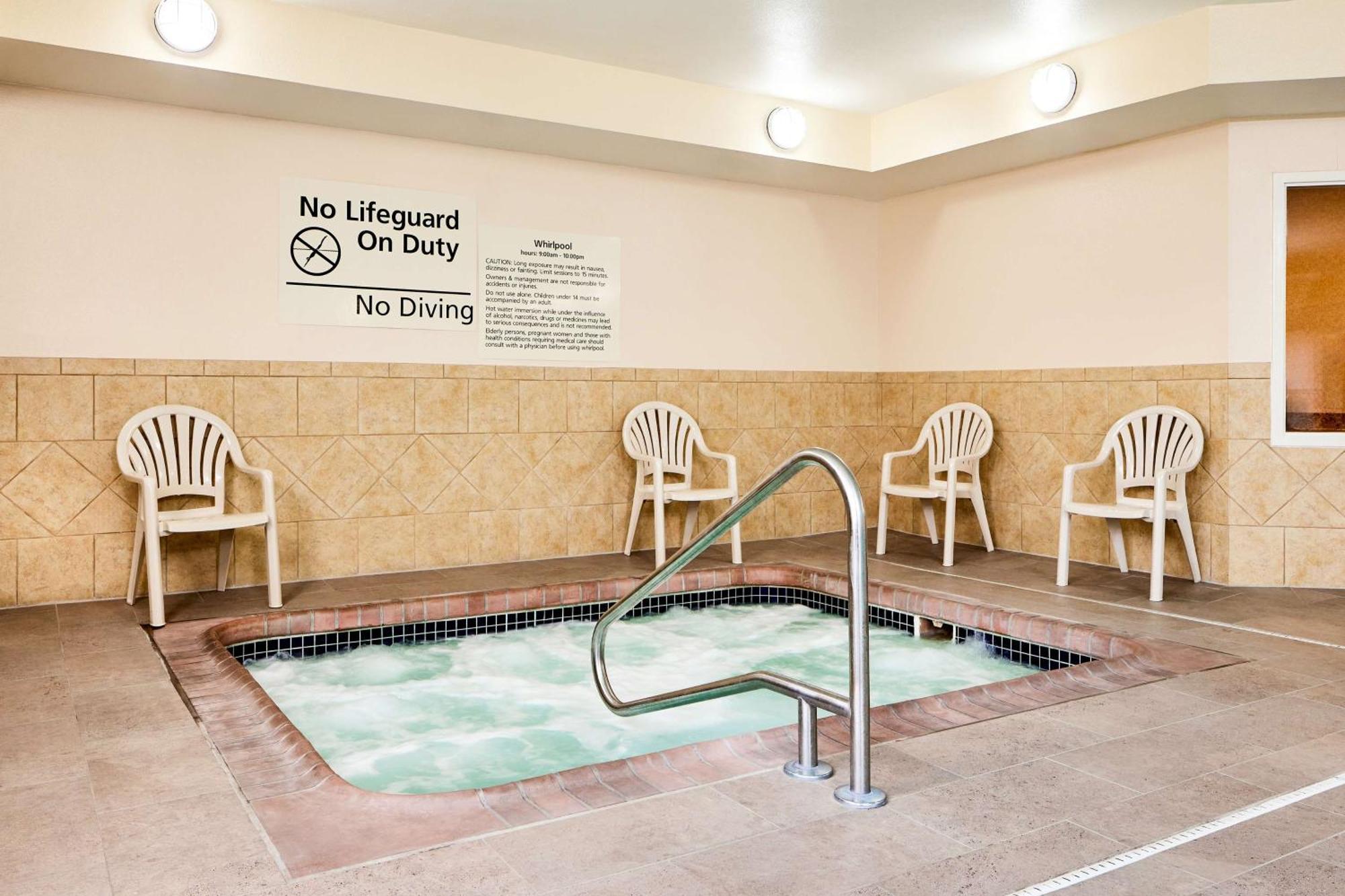 Hampton Inn Longmont Dış mekan fotoğraf